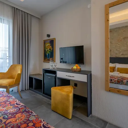 Hotell Dadya Bora 3*