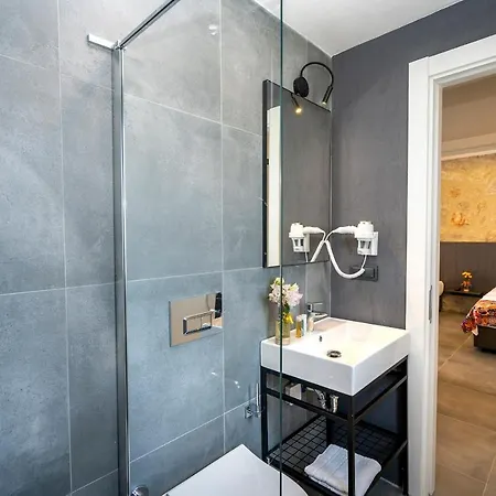 Hotell Dadya Bora 3*