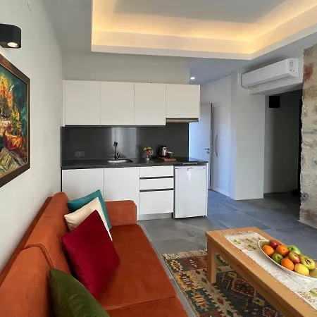 Hotel Dadya Bora
